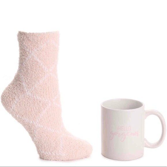 Hello Gorgeous Ceramic Mug & Ultra Plush Socks - Gift for Her - New in Box - Picture 2 of 5
